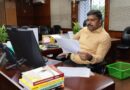 उपायुक्त ने की जनता दरबार में प्राप्त शिकायतों एवं निष्पादन की समीक्षा