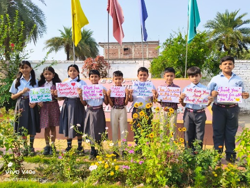डीएवी कोडरमा में मातृत्व का अभिनंदन: बच्चों की मनमोहक प्रस्तुतियों ने जीता सबका दिल