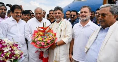 कर्नाटक में डी.के. शिवकुमार के मुख्यमंत्री पद की शपथ पर कांग्रेसजनों ने जताई खुशी