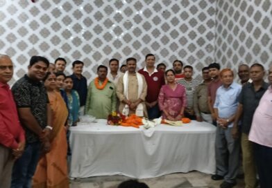 प्रयागराज के मेयर गणेश केसरवानी का देवघर में भव्य स्वागत, समाज के उत्थान पर दिया जोर