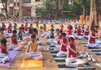 ग्रीनविच स्कूल में अंतर्राष्ट्रीय योग दिवस पर हुआ सामूहिक योगाभ्यास