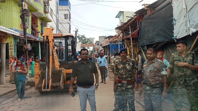 श्रावणी मेला को लेकर नगर निगम का अतिक्रमण हटाओ अभियान तेज, 89 दुकानों को कराया गया अतिक्रमणमुक्त